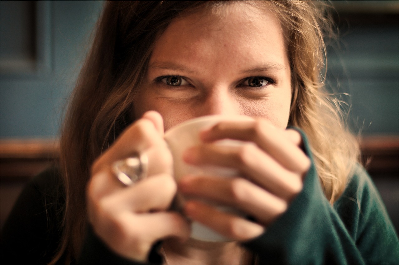 girl, coffee cup, woman, smile, smiling, happy, coffee, tea, cup, drinking, eyes, people, cozy, comfortable, relaxed, tea cup, sipping, brown coffee, brown happy, brown relax, brown tea, brown smile, brown eye, brown happiness, brown cup